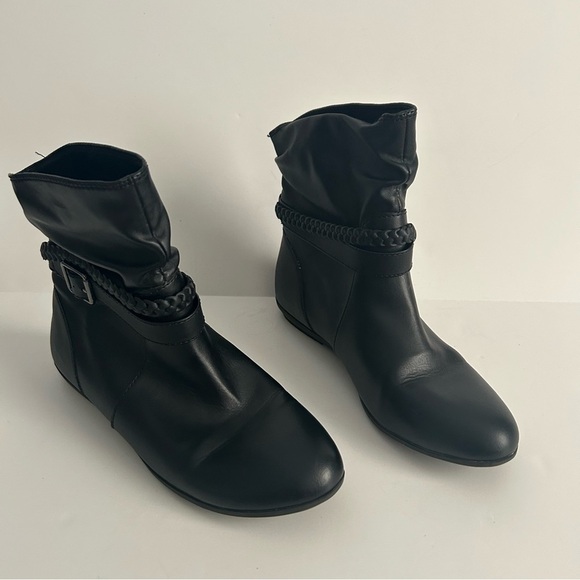 American Eagle Black Ankle Boots | Size 7.5 - Picture 3 of 7